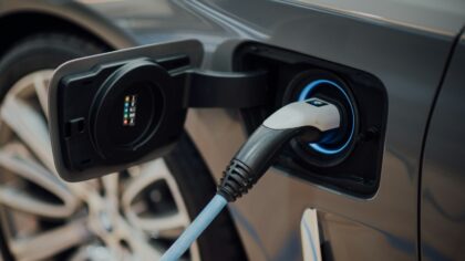 Elbil og batterihelse: slik kjører og lader du for lengst mulig levetid