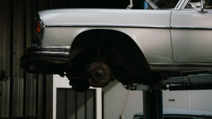 Elbil og rust: slik beskytter du bilen mot nordisk klima