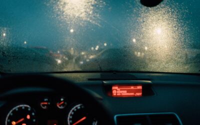 Head-up display i bilen: slik hjelper projisert info deg bak rattet