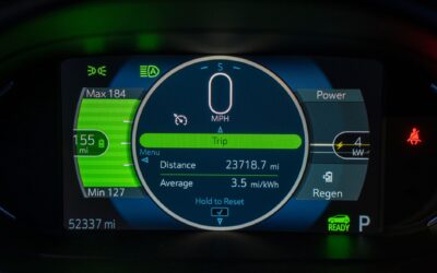 Regenerativ bremsing i elbil: slik utnytter du gratis energi i trafikken