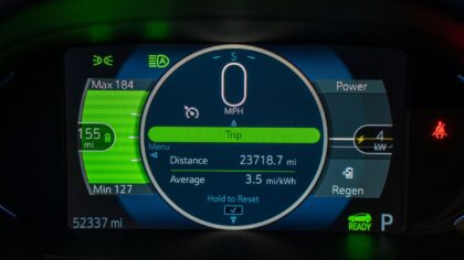 Regenerativ bremsing i elbil: slik utnytter du gratis energi i trafikken