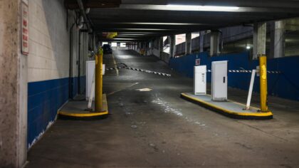 Sikker parkering i parkeringshus: praktiske grep som gir mer kontroll og mindre stress