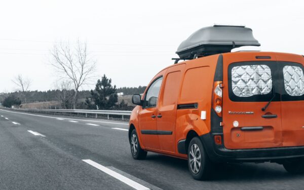 Slik bruker du takboks smart: bedre plass uten å miste kontrollen på veien