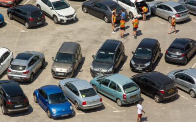Slik parkerer du tryggere uten sensorer: en jordnær guide til hverdagsmanøvrering