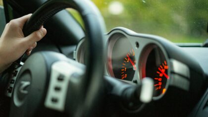 Adaptiv cruise control i praksis: slik bruker du farten smart, komfortabelt og trygt
