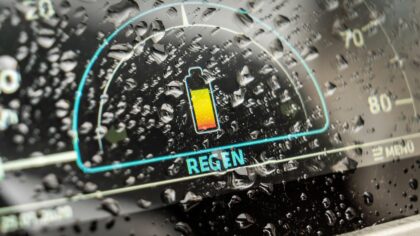 Elbil for nybegynnere: slik forstår du kWh, batterikapasitet og hva det betyr i hverdagen