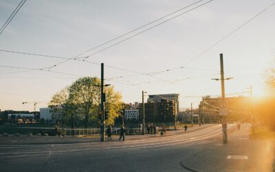 Praktisk vikeplikt i hverdagen: konkrete situasjoner som gjør deg tryggere bak rattet