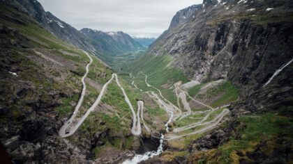 Slik planlegger du trygg og effektiv elbilferie i Norge uten rekkeviddeangst